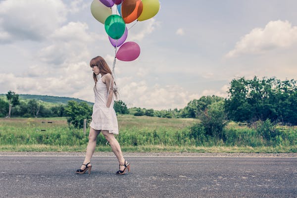 INFJ把ENFP当好朋友，但ENFP有很多朋友，该怎么继续相处？