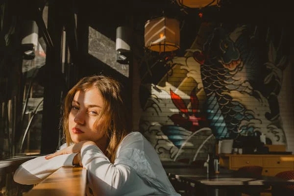 INFP擅长使用内倾情感（Fi）和外倾直觉（Ne）