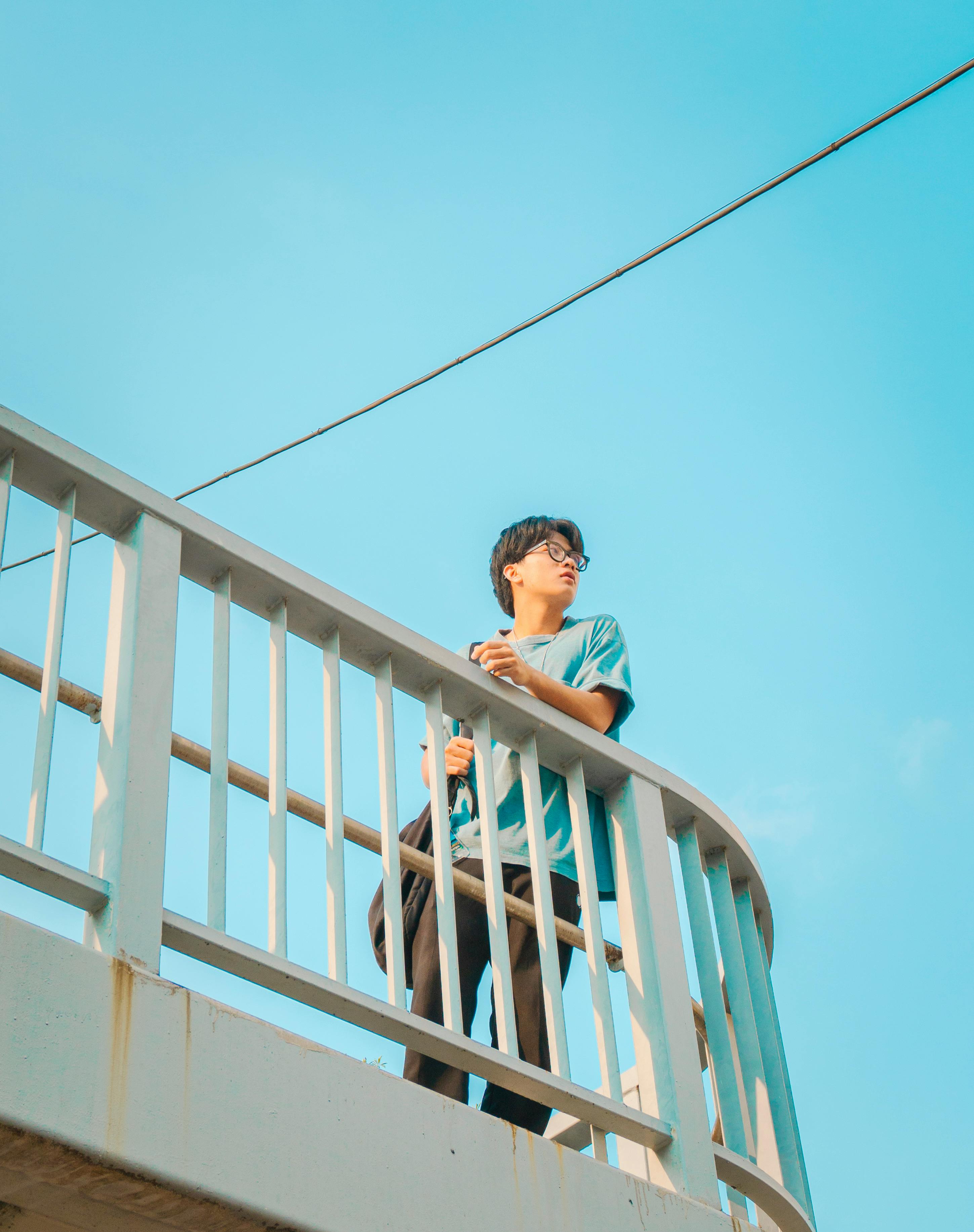 INFJ的心理密码：理解他们的复杂情感