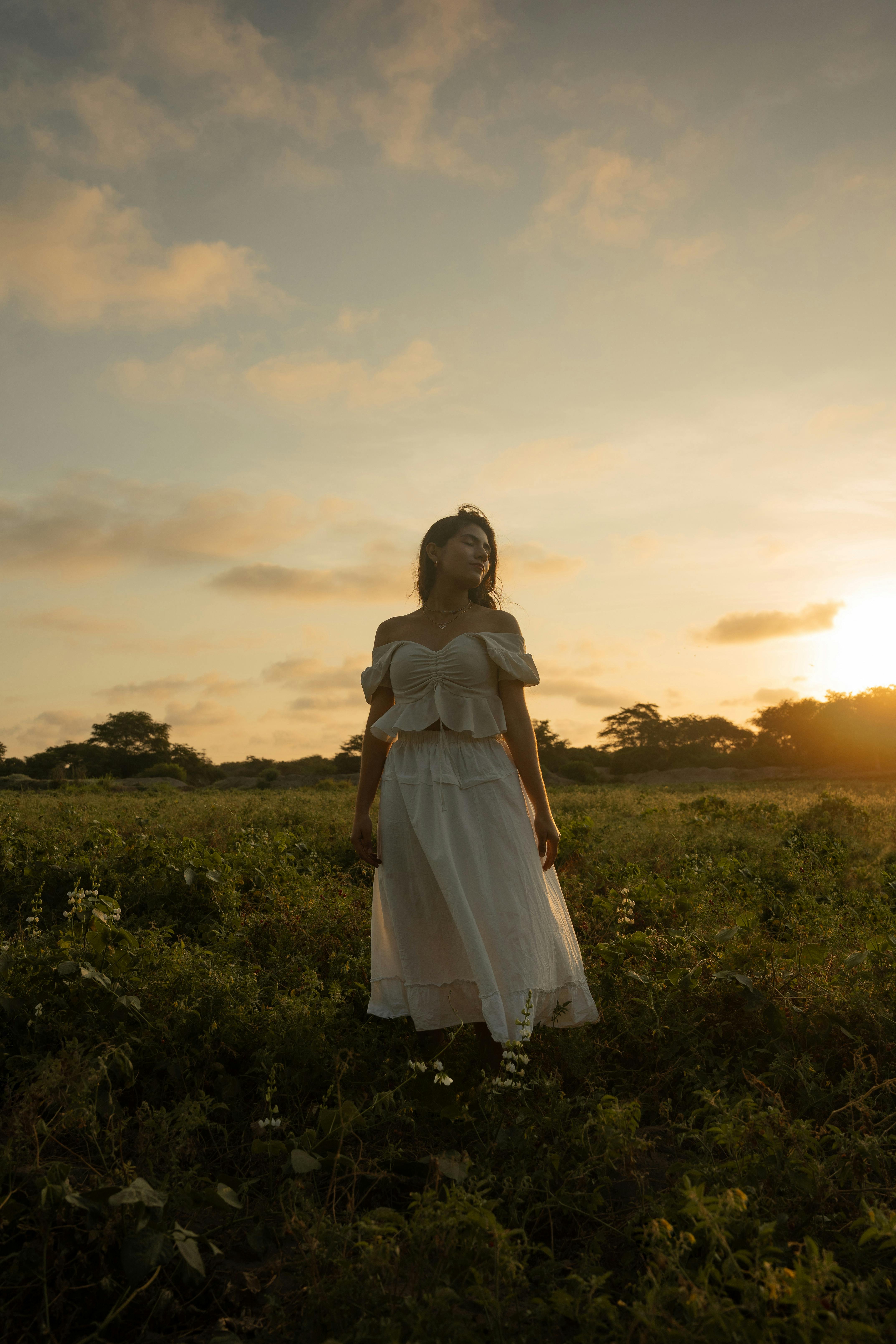 INTJ的战略思维 vs ENTJ的领导能力，谁更具决策力？